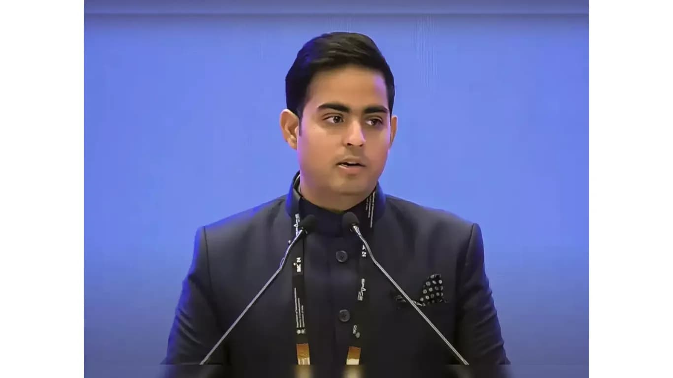 Akash Ambani Advocates for Local Data Centers to Boost AI in India