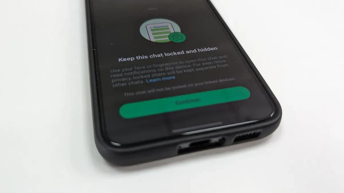 WhatsApp Enhancements: Chat Lock on Linked Devices and Mentions for Status Updates