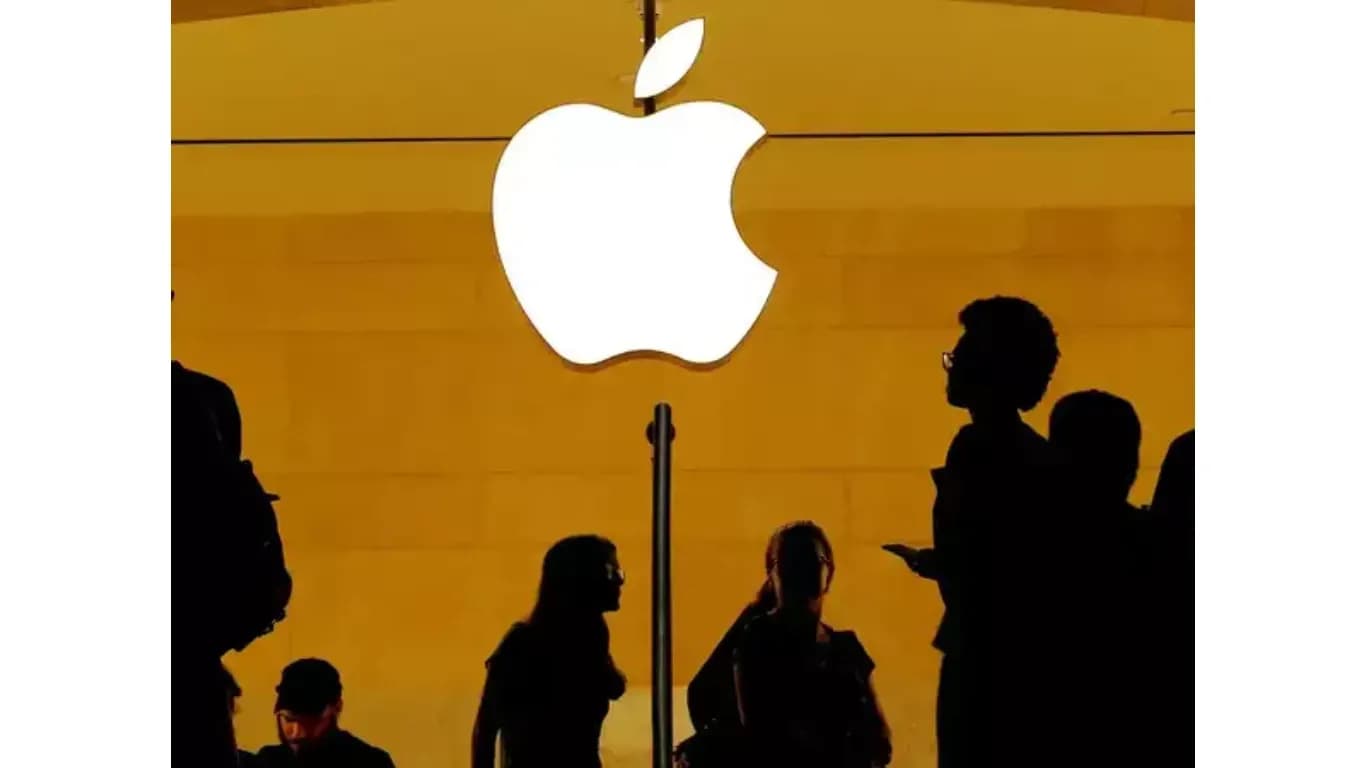 Apple Sets New Record in India, Sells Over 4 Million Units in Q3 2024_img