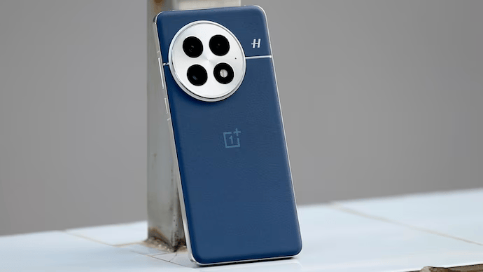 OnePlus 13 Mini Design Leaks, Likely to Receive 6000mAh Battery