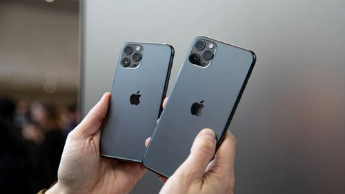 Apple iPhone 11 Pro Max.jpg Apple iPhone 11 Pro Max.jpg